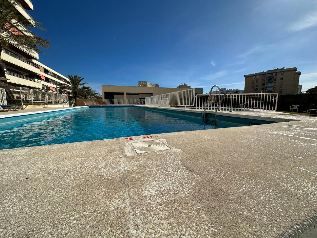 Apartamento Con Vista Al Mar En La Mitica Nogaler Торемолинос Екстериор снимка