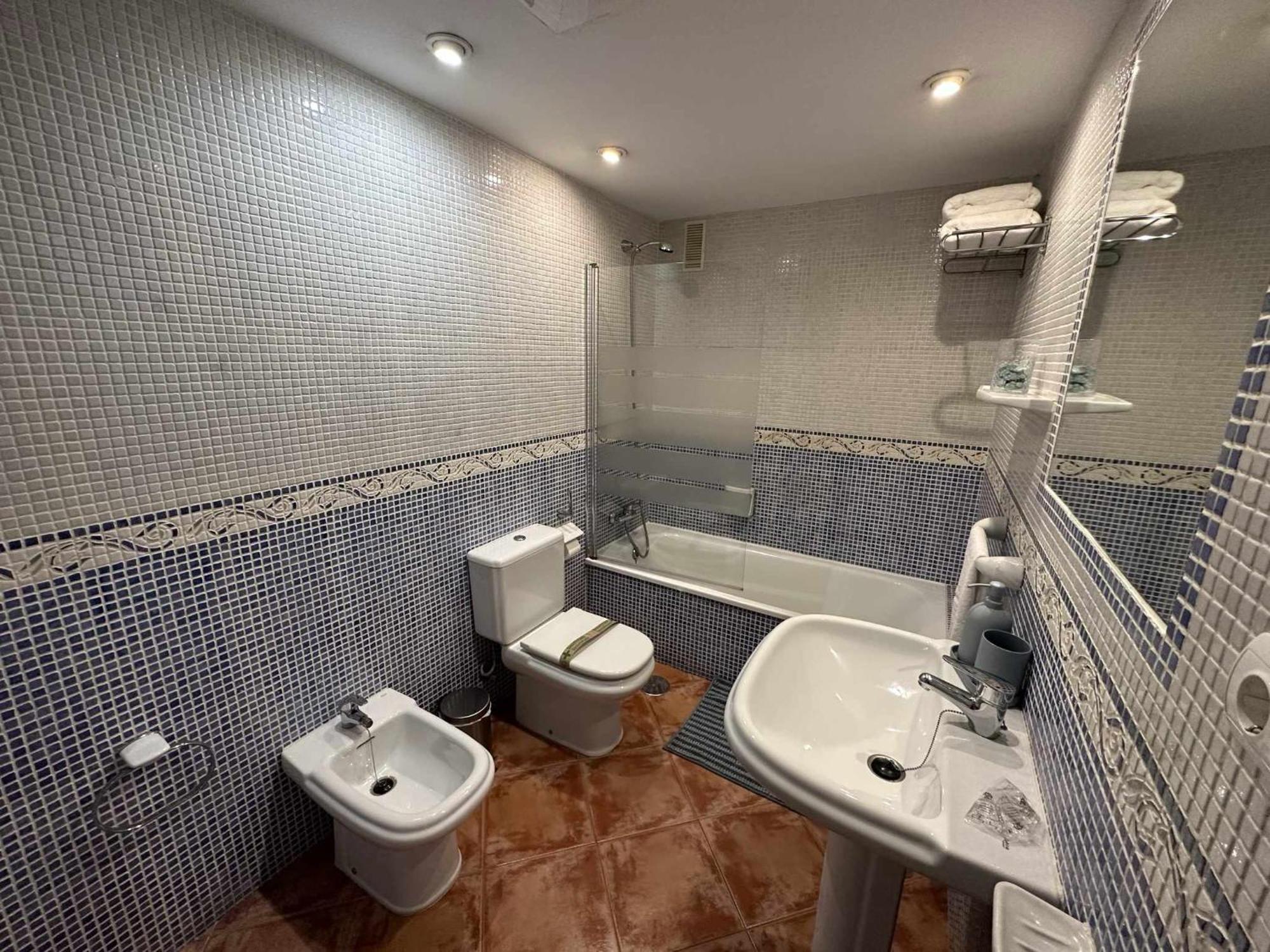 Apartamento Con Vista Al Mar En La Mitica Nogaler Торемолинос Екстериор снимка